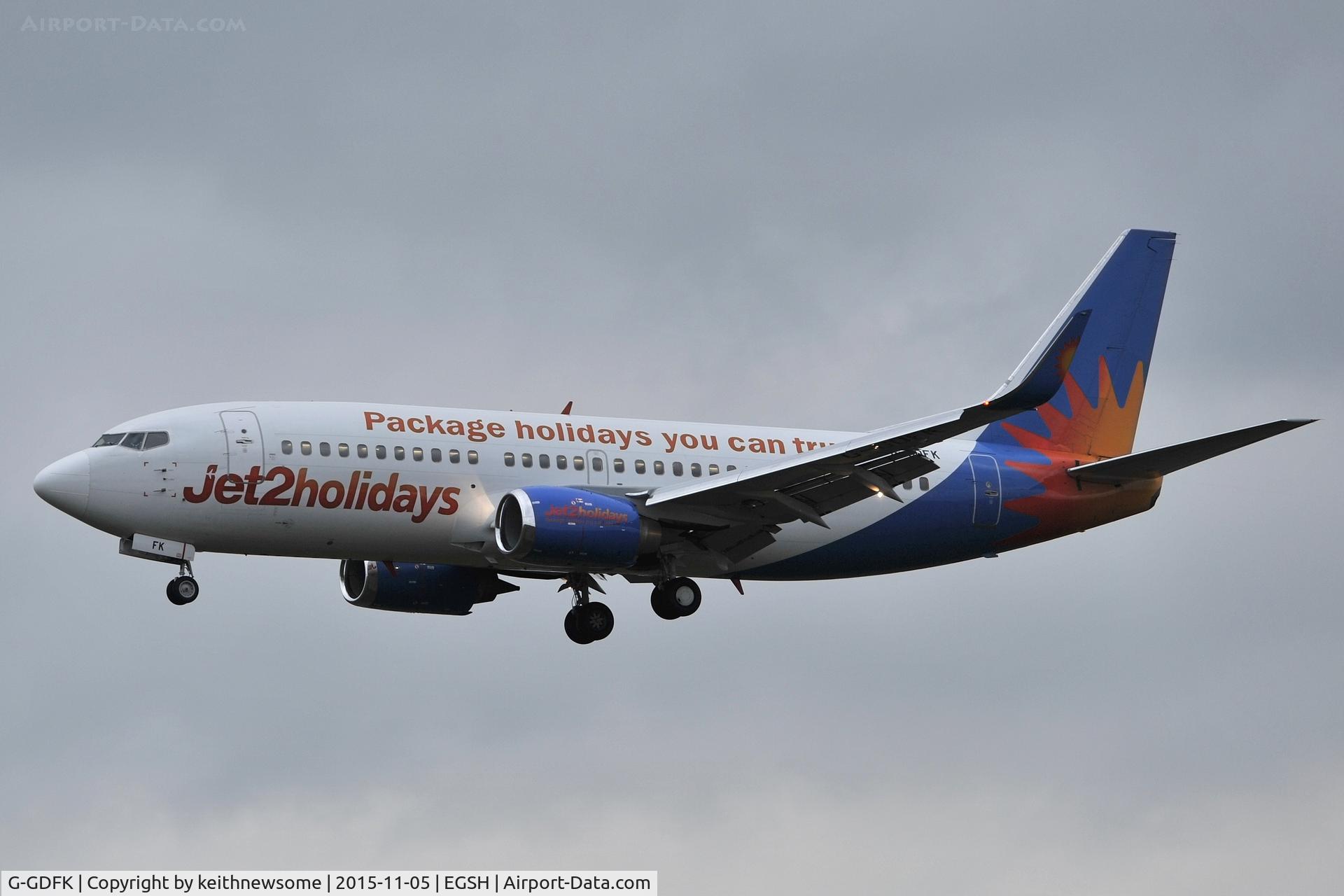 G-GDFK, 1998 Boeing 737-36N C/N 28572, Returning from air test.