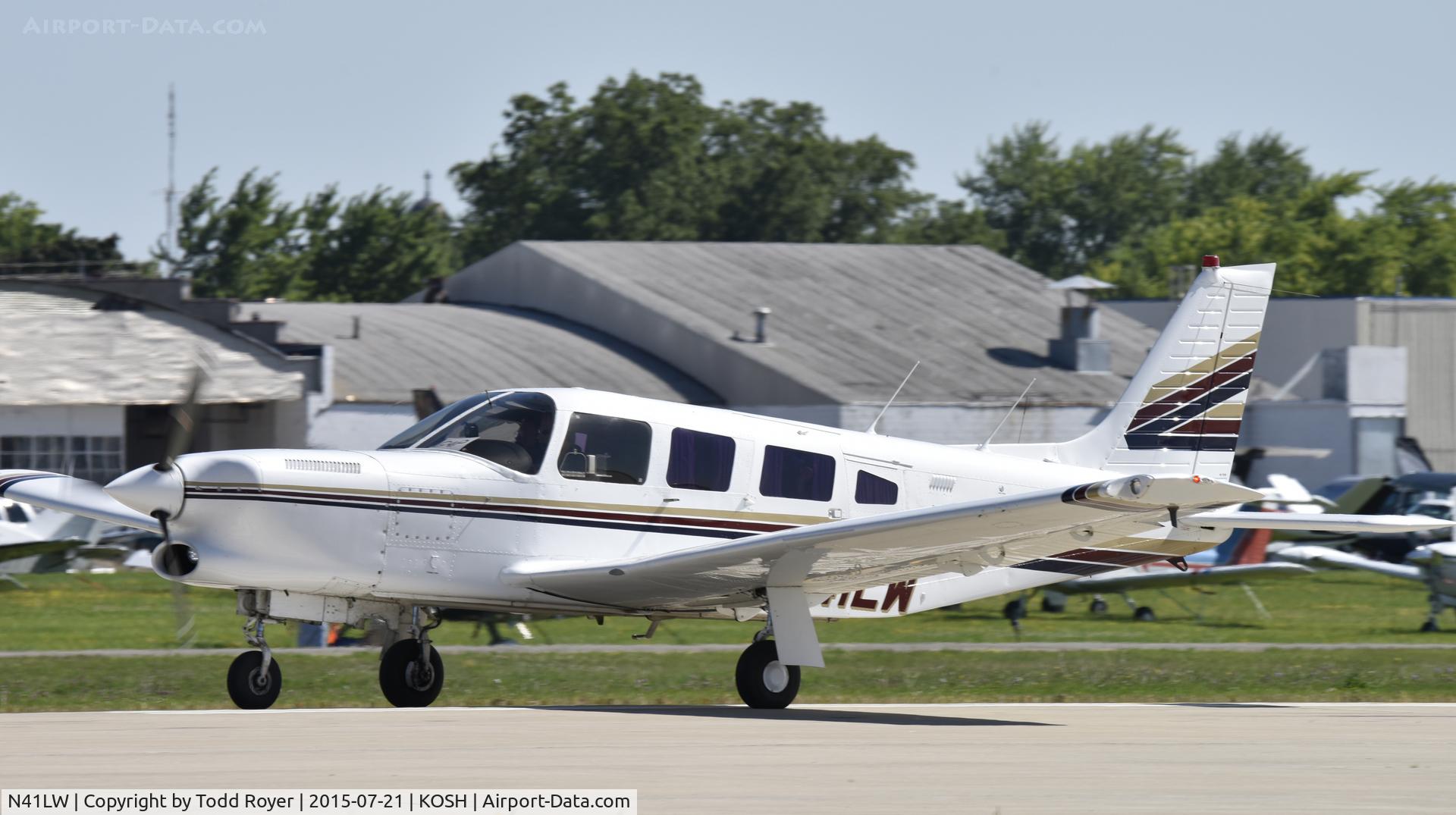 N41LW, 1983 Piper PA-32R-301T Turbo Saratoga C/N 32R-8329031, Airventure 2015