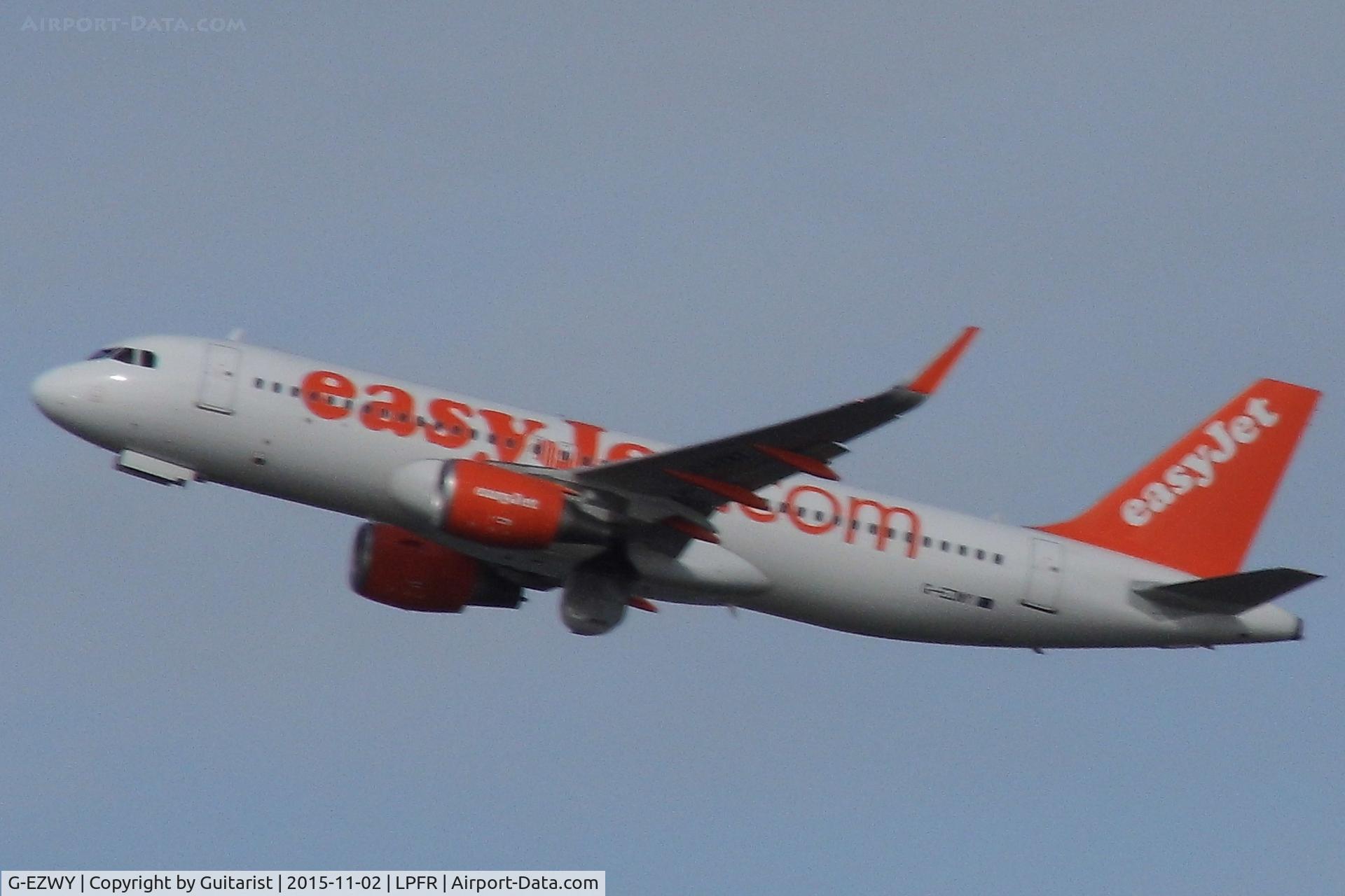 G-EZWY, 2014 Airbus A320-214 C/N 6267, At Faro