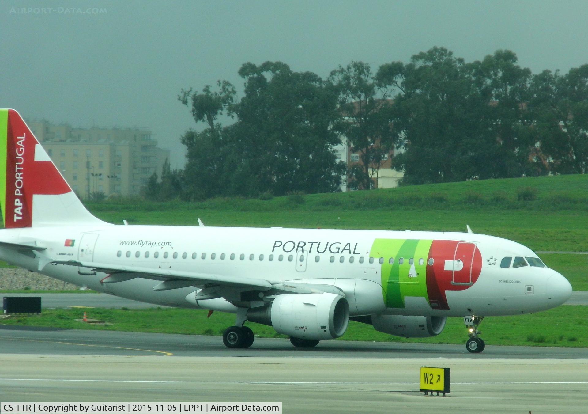 CS-TTR, 2002 Airbus A319-112 C/N 1756, At Lisbon