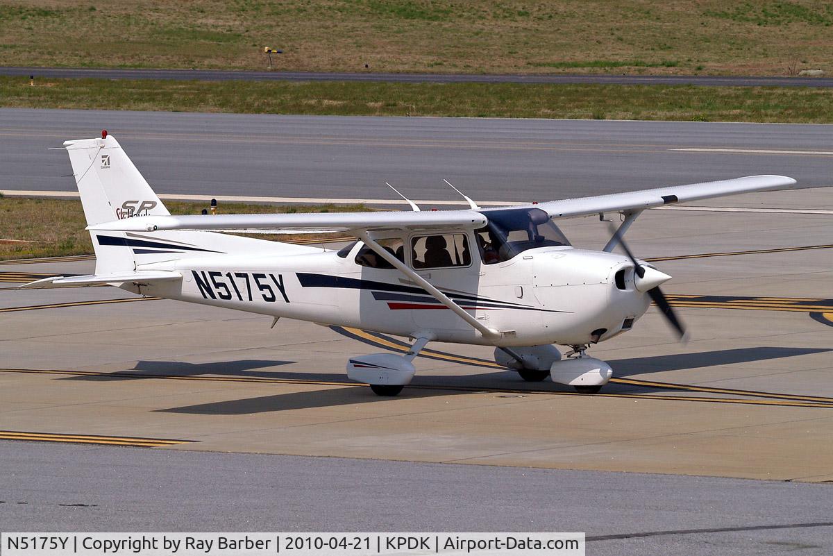 N5175Y, 2002 Cessna 172S C/N 172S9050, Cessna 172S Skyhawk SP [172S-9050] Atlanta-Dekalb Peachtree~N 21/04/2010
