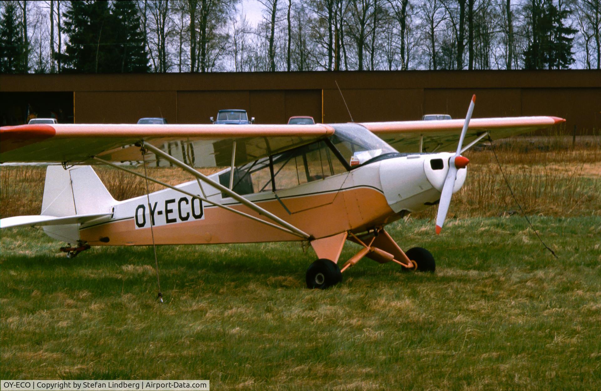 OY-ECO, 1954 Piper PA-18-95 Super Cub Super Cub C/N 18-3209, If I remember right it was i Vårgårda, Sweden on an EAA fly in 1982.