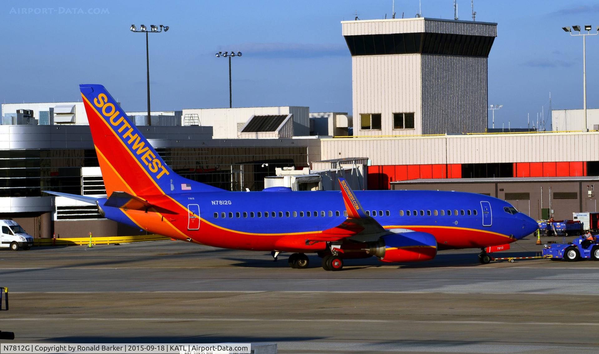 N7812G, 2001 Boeing 737-76N C/N 32582, Taxi Atlanta
