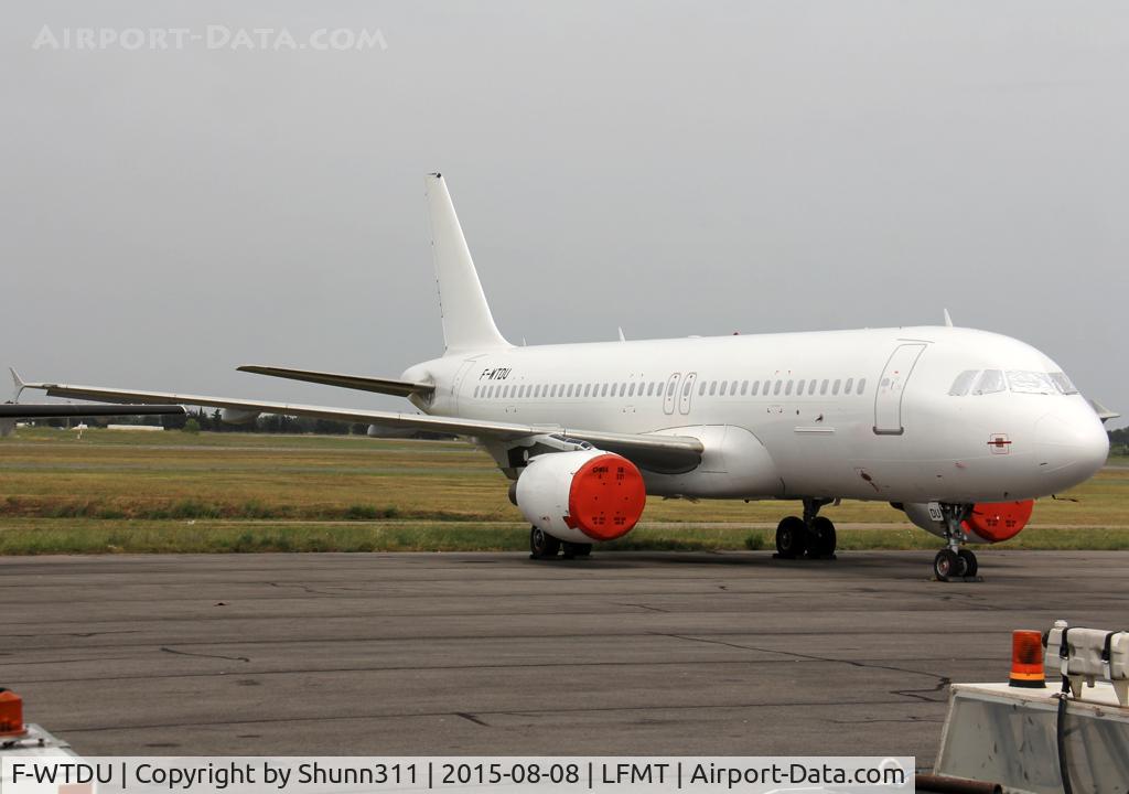 F-WTDU, 2003 Airbus A320-214 C/N 1920, C/n 1920 - Ex. I-EEZD / B-6573 - Stored here