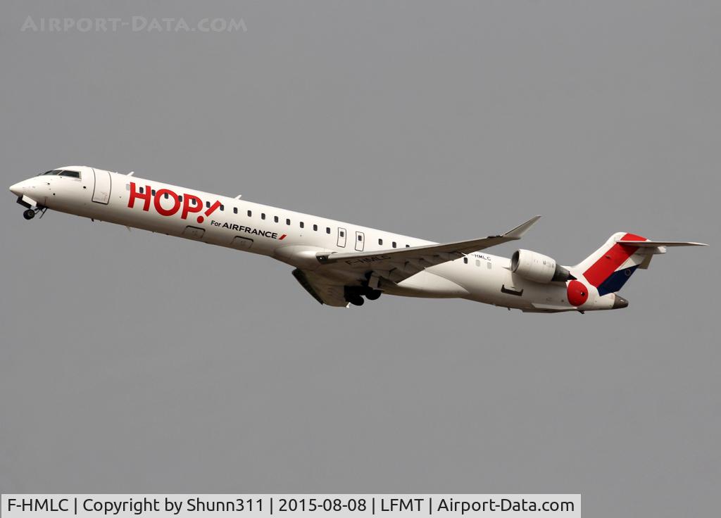 F-HMLC, 2010 Bombardier CRJ-1000EL NG (CL-600-2E25) C/N 19006, Climbing after take off from rwy 30R