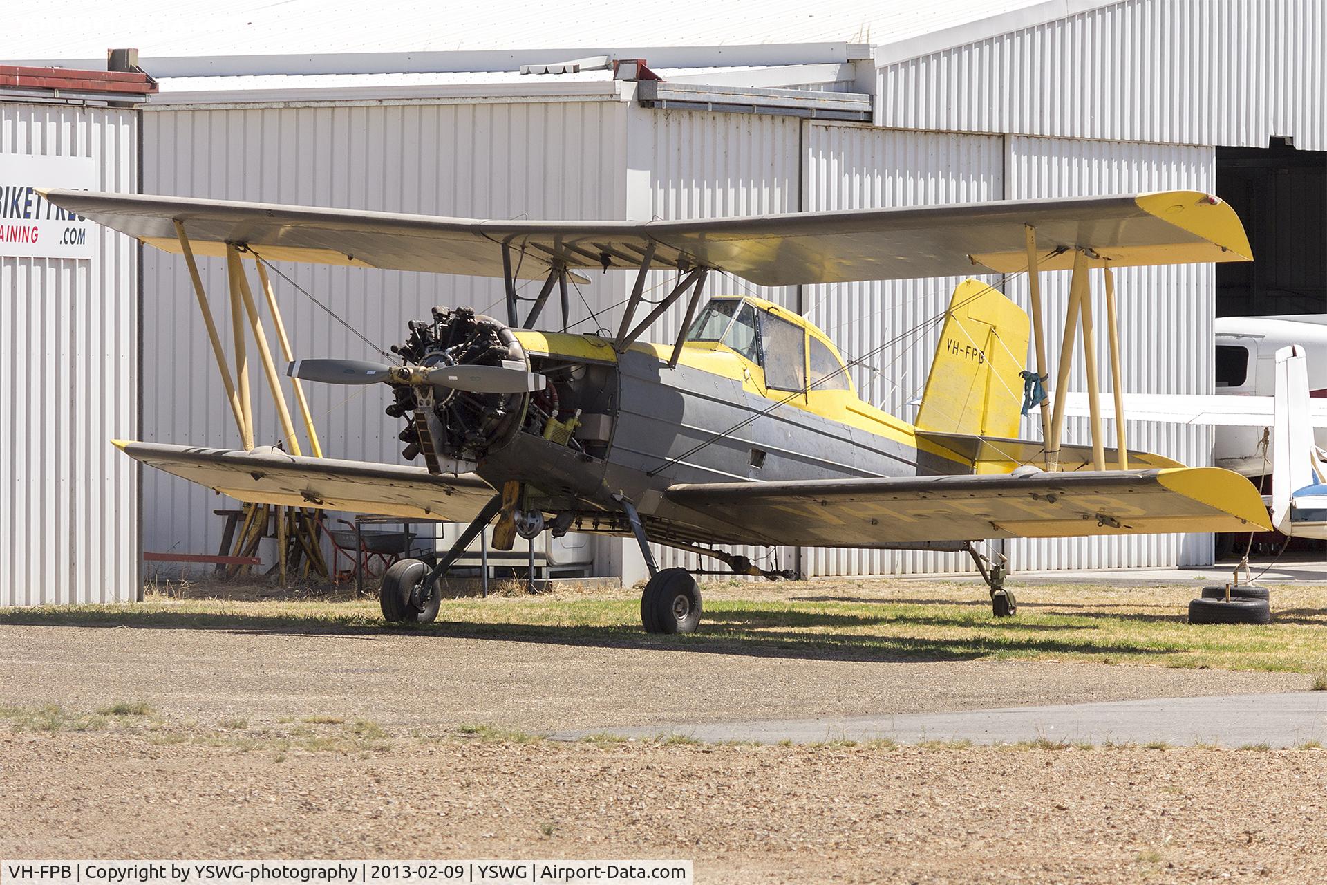 VH-FPB, 1964 Grumman G-164 C/N 263, Grumman G-164 Ag Cat (VH-FPB) at Wagga Wagga Airport.