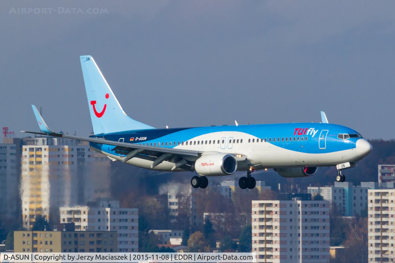 D-ASUN, 2005 Boeing 737-8BK C/N 33023, Boeing 737-8BK,