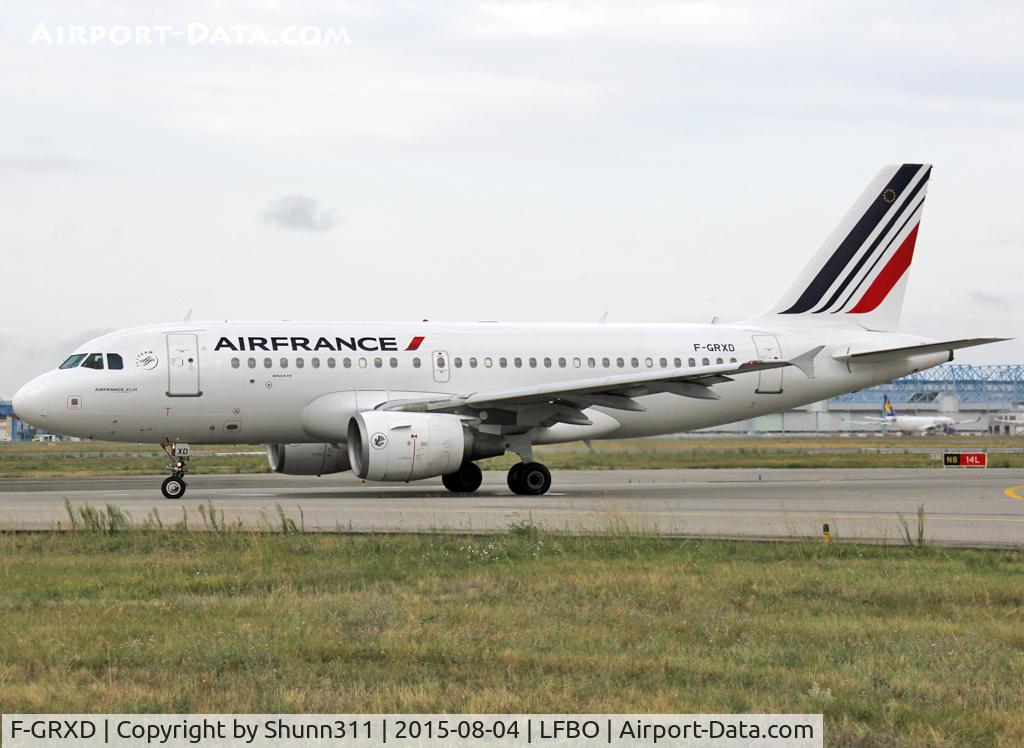 F-GRXD, 2002 Airbus A319-111 C/N 1699, Taxiing to the Terminal... new c/s