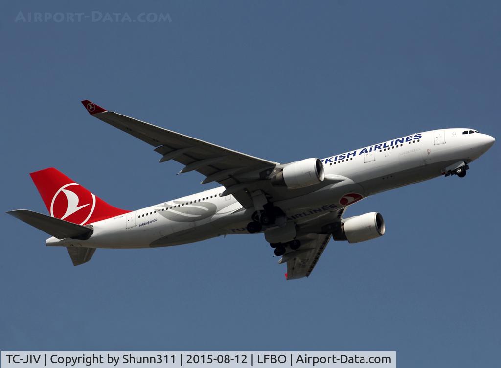 TC-JIV, 2011 Airbus A330-223 C/N 1213, Taking off from rwy 14L