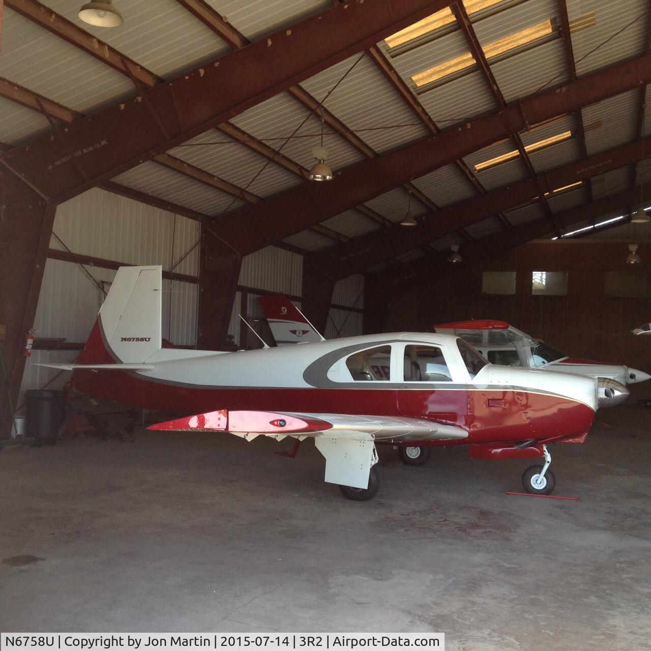 N6758U, 1963 Mooney M20C Ranger C/N 2480, -New paint, new glass and new interior.