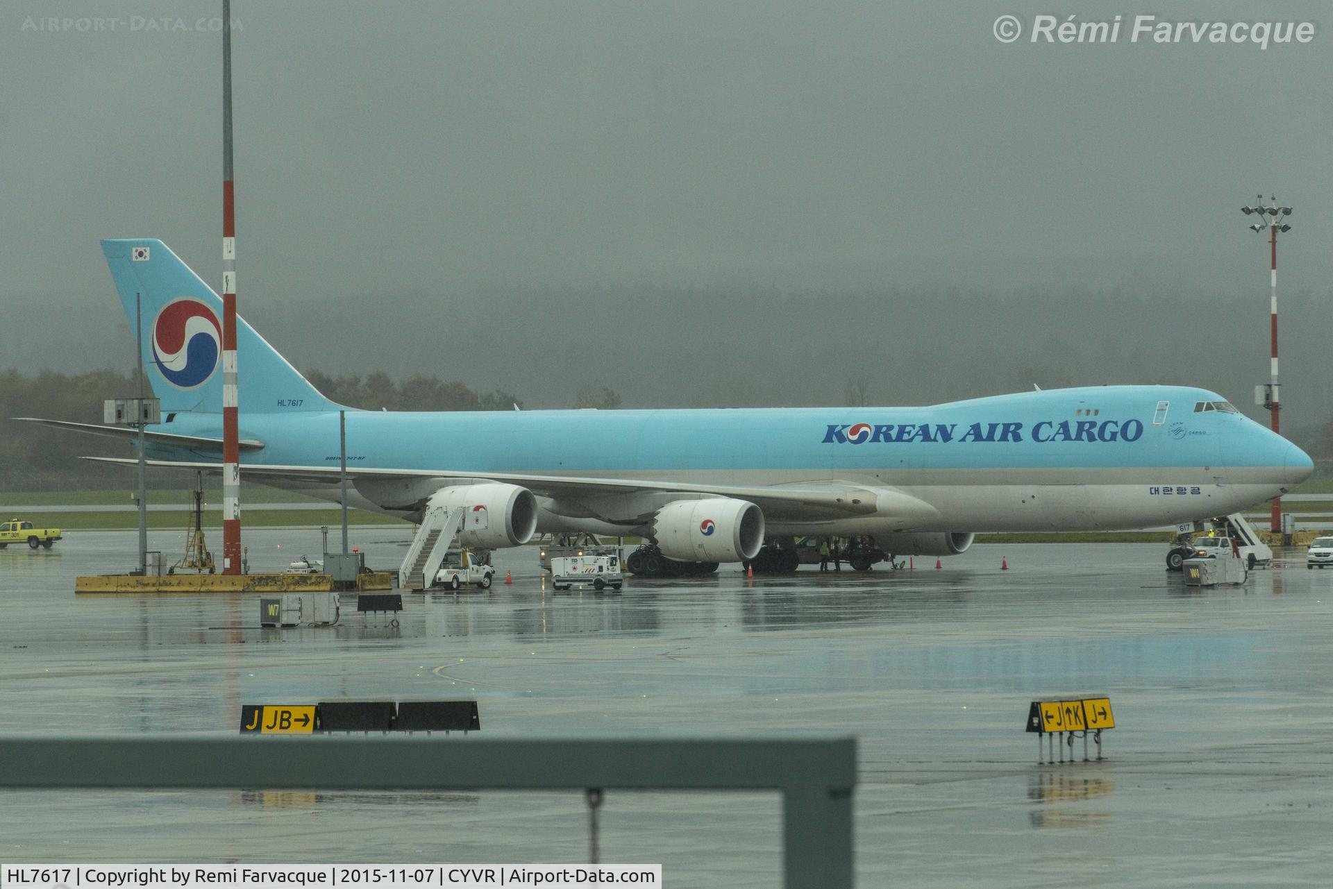 HL7617, 2013 Boeing 747-8B5F C/N 37654, Parked in overflow area.