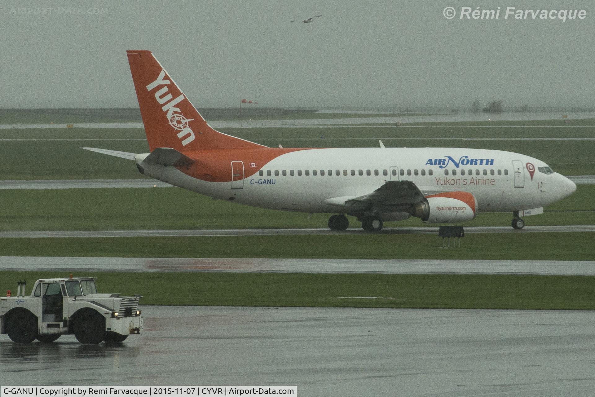 C-GANU, 1992 Boeing 737-55D C/N 27416, Taxiing for take-off.