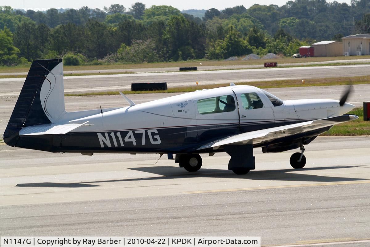 N1147G, 1981 Mooney M20K C/N 25-0595, Mooney M.20K Model 231 [25-0595] Atlanta-Dekalb Peachtree~N 22/04/2010
