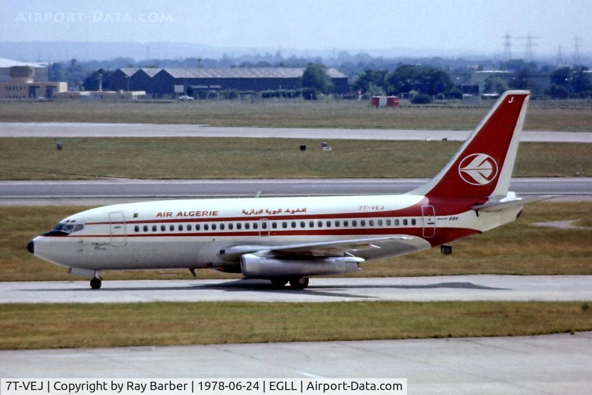7T-VEJ, 1975 Boeing 737-2D6 C/N 21063-407, Boeing 737-2D6 [21063] (Air Algerie) Heathrow~G 24/06/1978. From a slide.