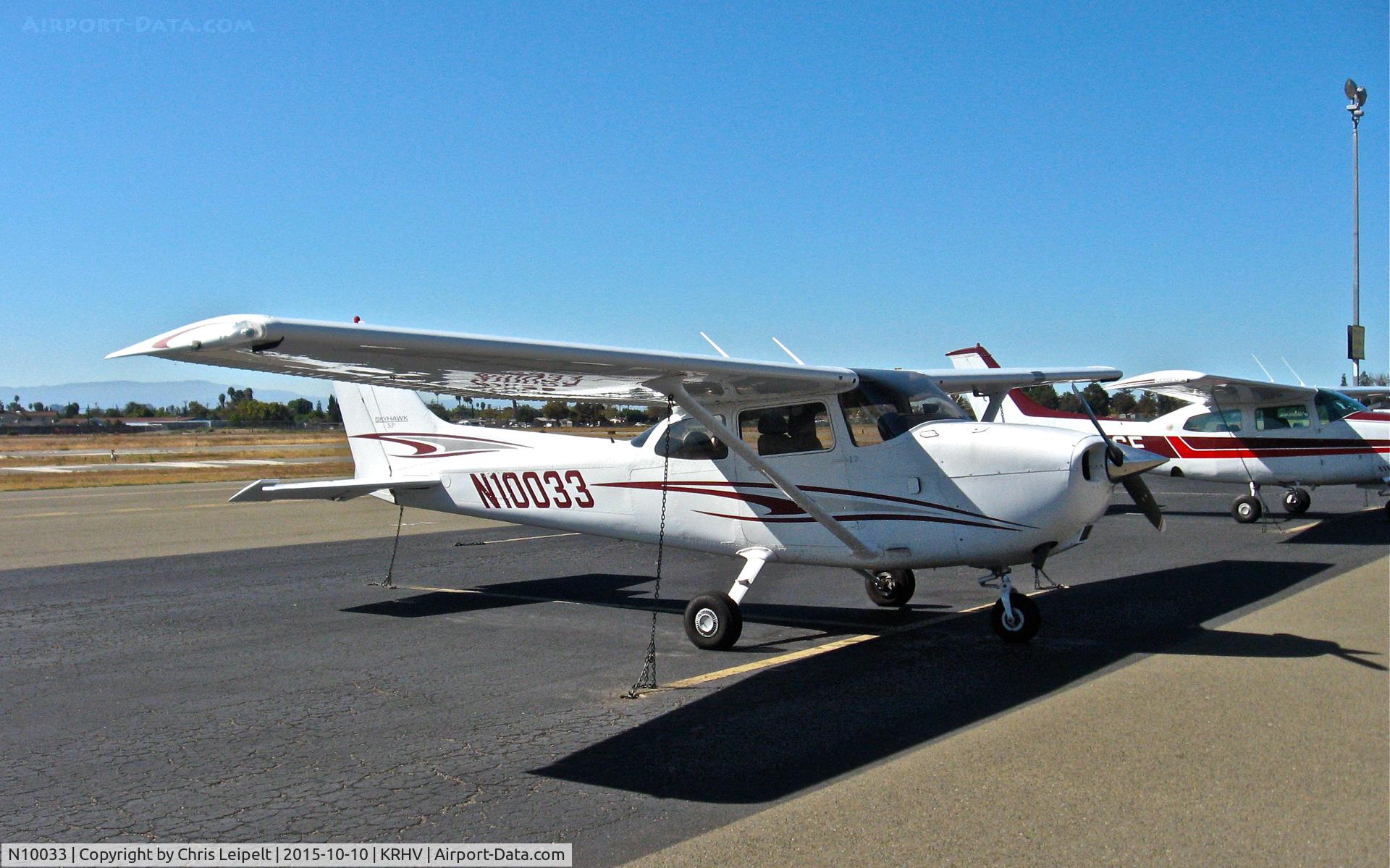 N10033, 2005 Cessna 172S Skyhawk SP C/N 172S9797, Adventure Air (Bakersfield, CA) 2005 Cessna 172S parked on the visitor's ramp at Reid Hillview Airport, San Jose, CA.