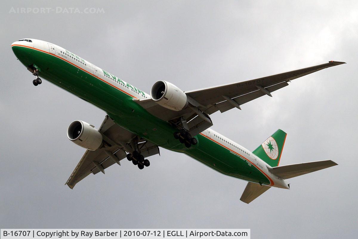 B-16707, 2007 Boeing 777-35E/ER C/N 33751, Boeing 777-35EER [33751] (EVA Air ways) Home~G 12/07/2010. On approach 27R.
