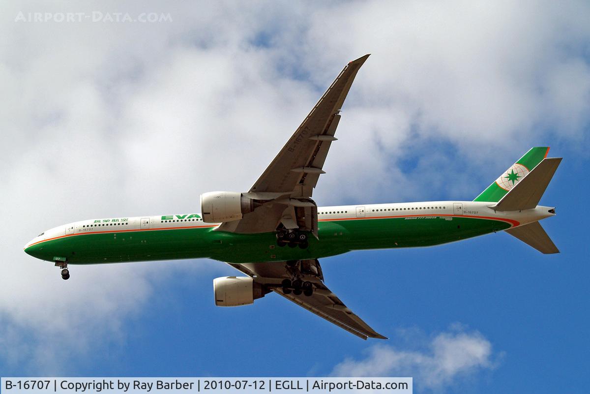 B-16707, 2007 Boeing 777-35E/ER C/N 33751, Boeing 777-35EER [33751] (EVA Air ways) Home~G 12/07/2010. On approach 27R.
