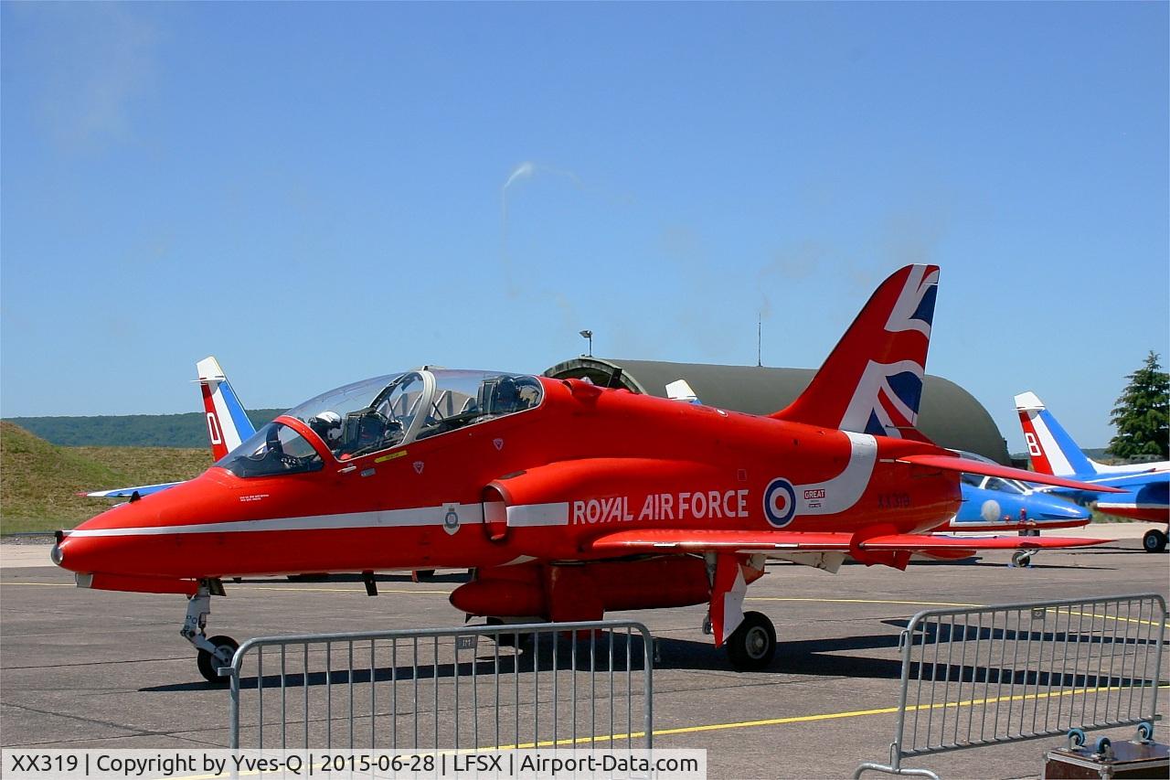 XX319, 1980 Hawker Siddeley Hawk T.1A C/N 162/312144, Royal Air Force Red Arrows Hawker Siddeley Hawk T.1A, Luxeuil-St Sauveur Air Base 116 (LFSX) Open day 2015