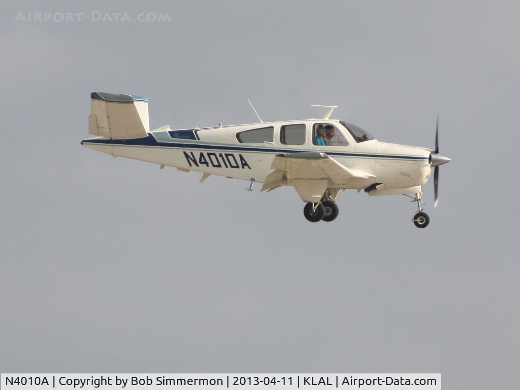 N4010A, 1970 Beech V35B Bonanza C/N D-9099, Arriving at Lakeland, FL - Sun N Fun 2013