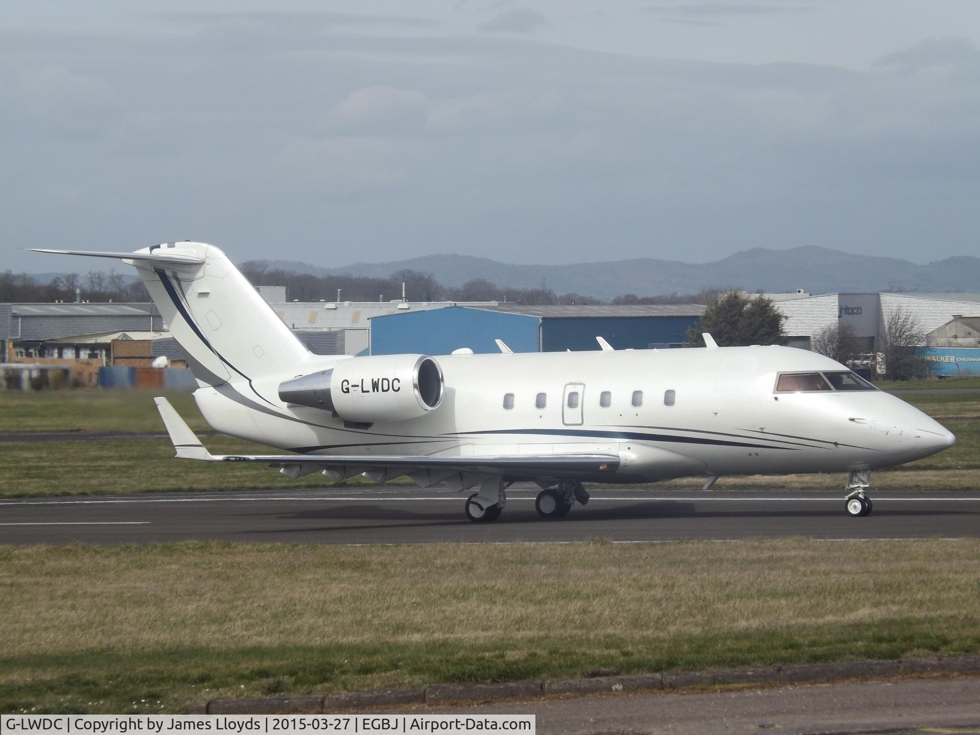 G-LWDC, 1984 Canadair Challenger 601 (CL-600-2A12) C/N 3031, G-LWDC Backtracking Runway 27 at Gloucestershire Airport.