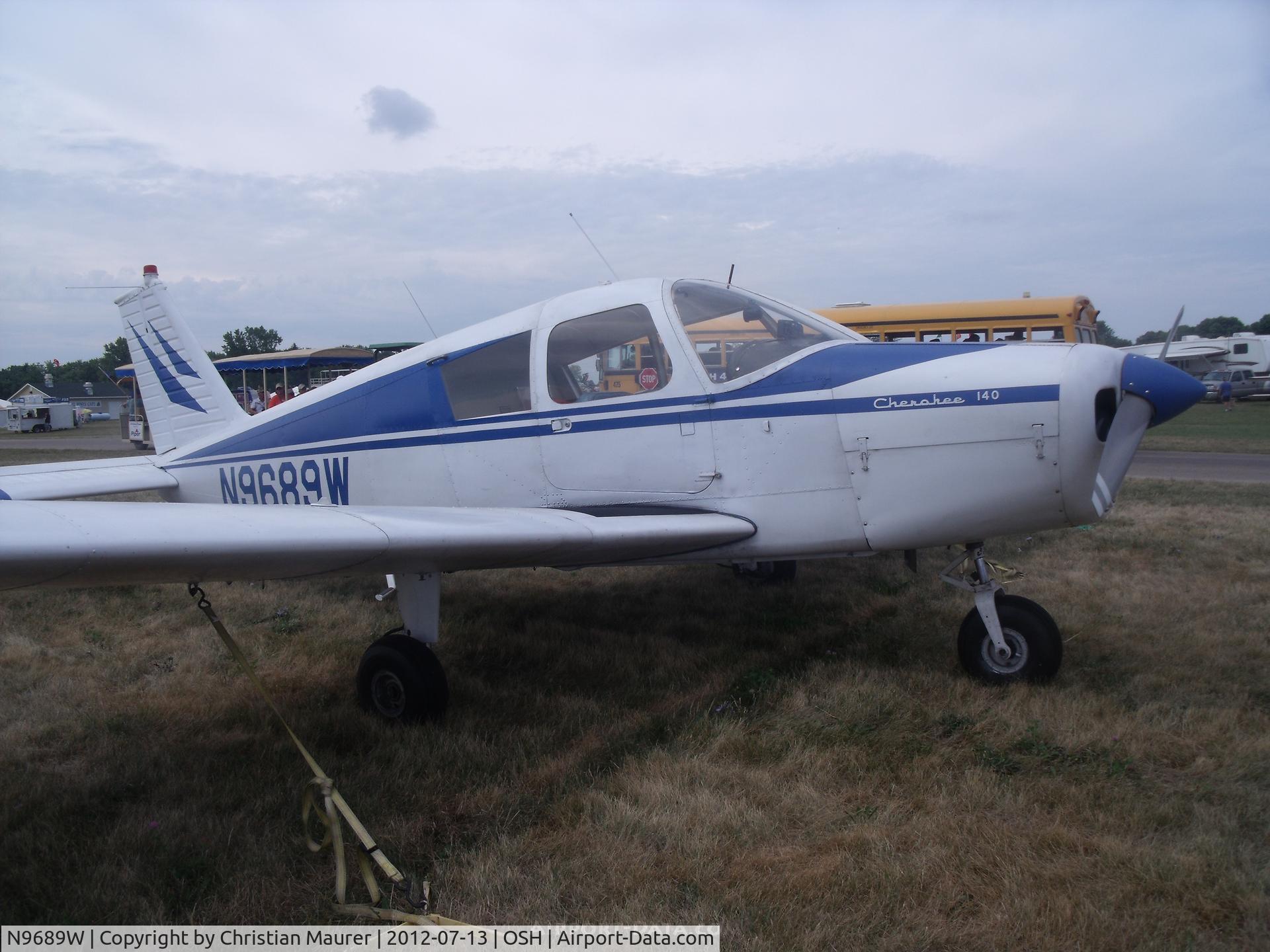 N9689W, 1967 Piper PA-28-140 Cherokee C/N 28-23160, Piper Cherokee 140