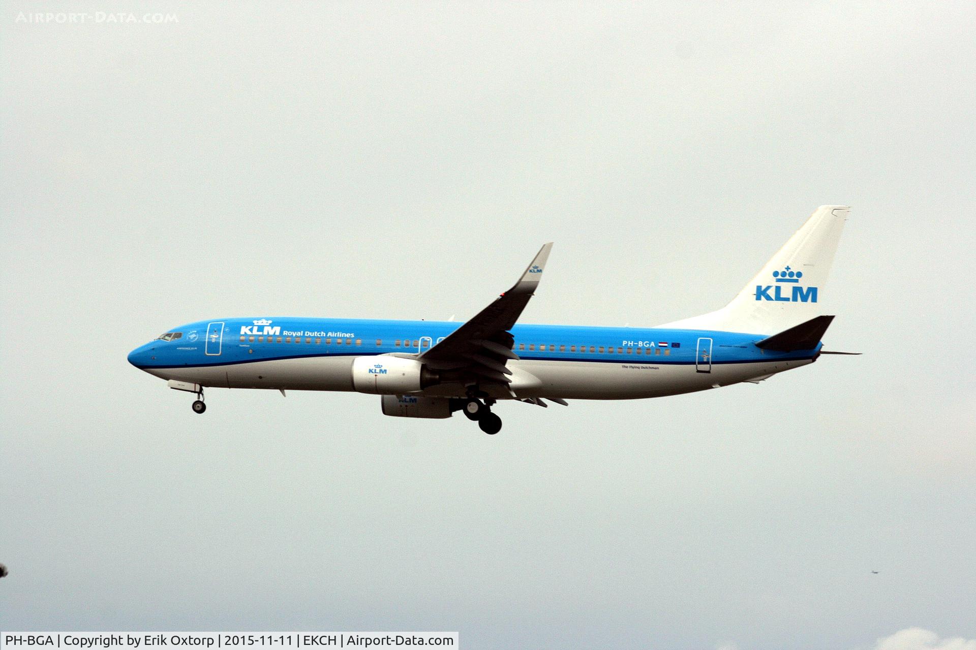 PH-BGA, 2008 Boeing 737-8K2 C/N 37593, PH-BGA in the latest KLM c/s.