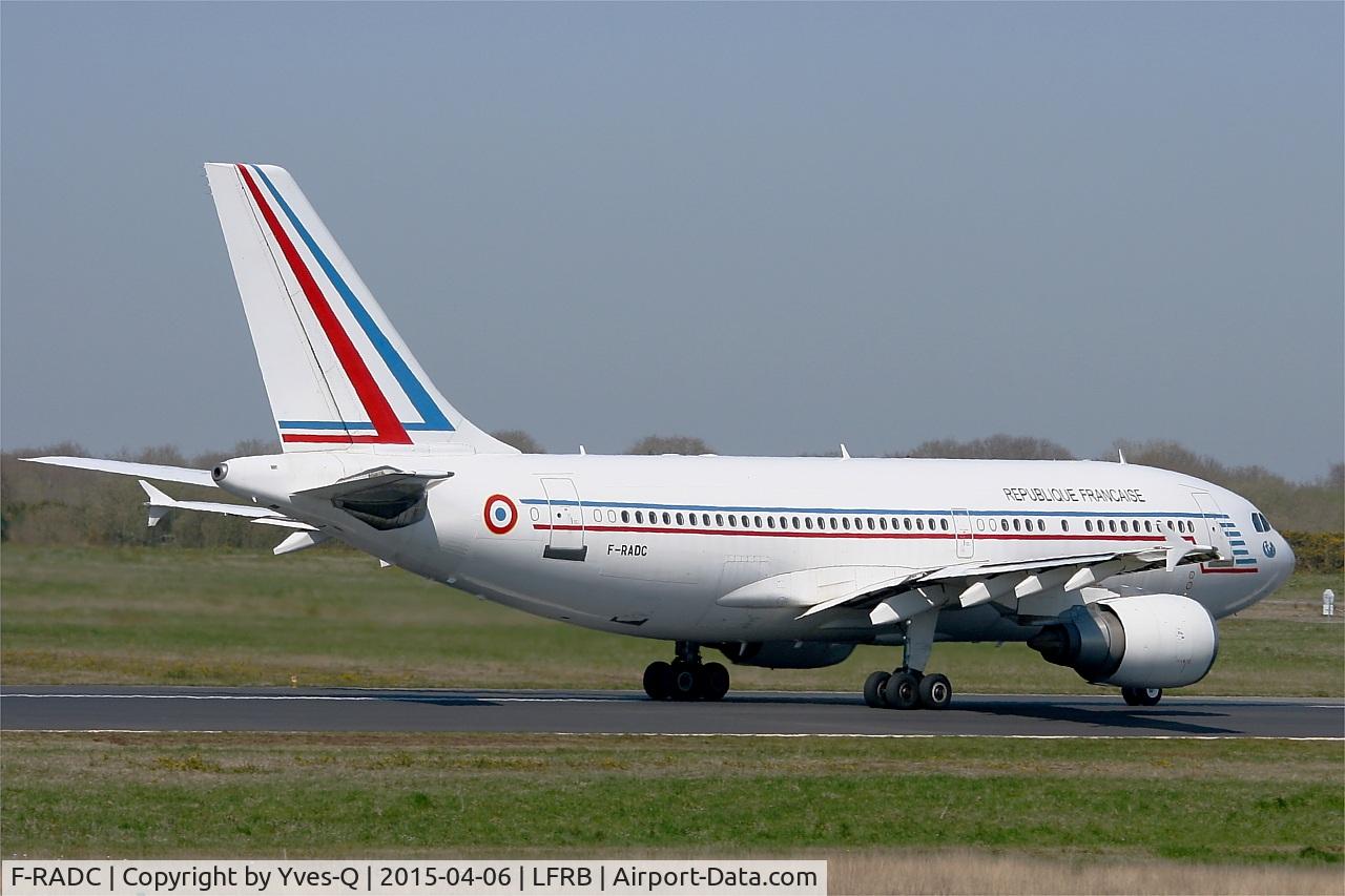 F-RADC, 1988 Airbus A310-304 C/N 418, French Air Force Airbus A310-304, Take off run rwy 07R, Brest-Bretagne Airport (LFRB-BES)