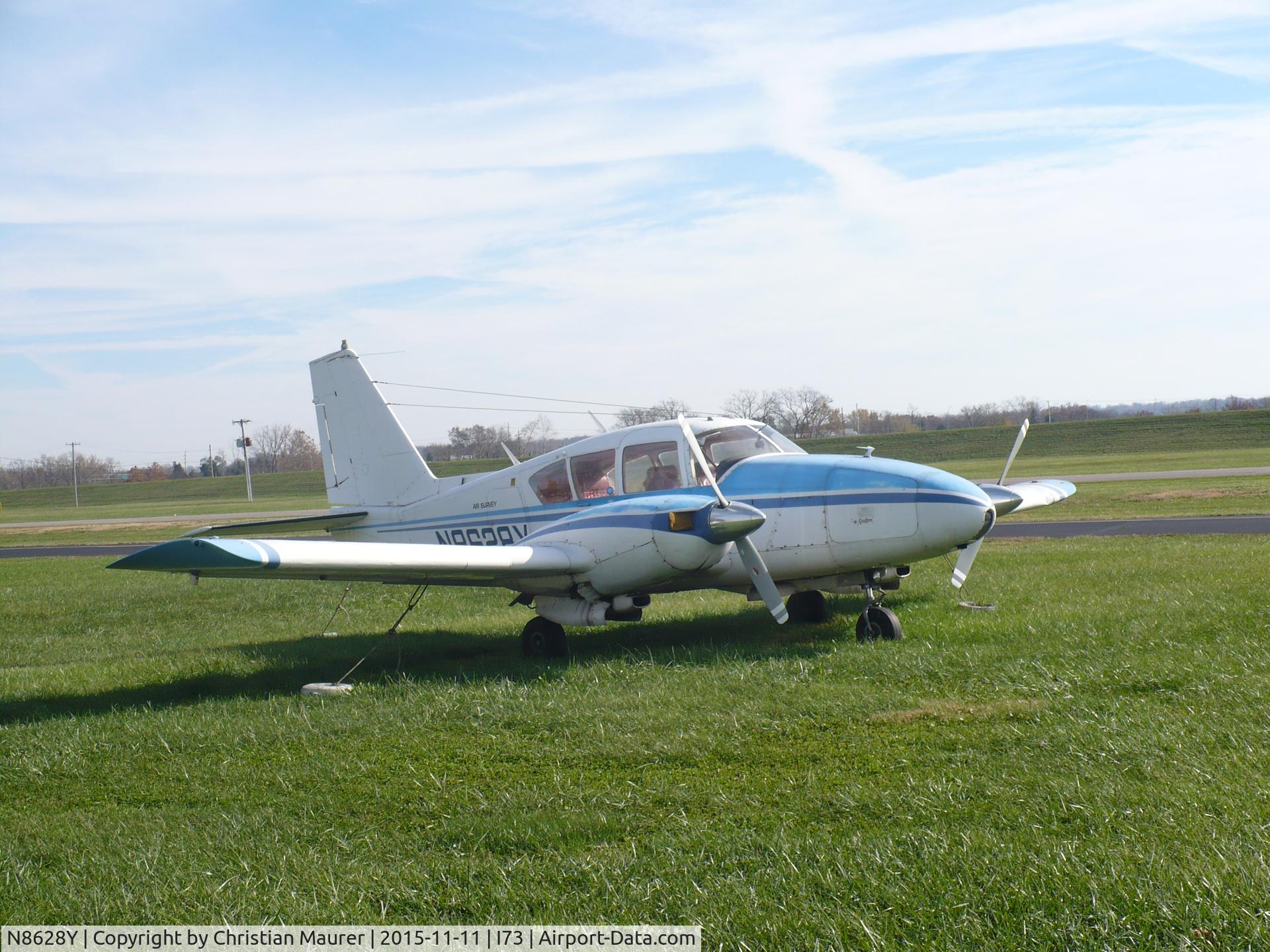 N8628Y, 1967 Piper PA-23-250 C/N 27-3665, Piper Aztec Air Survey