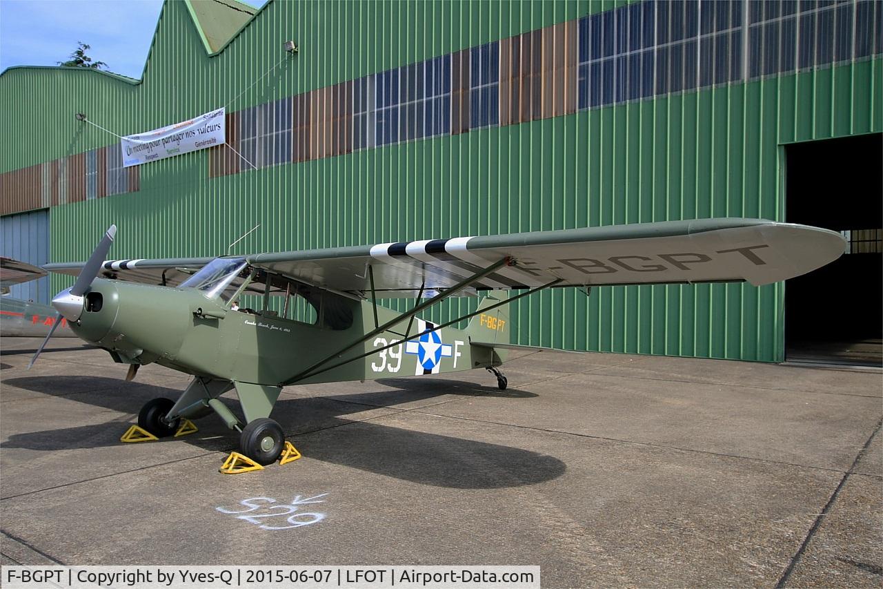 F-BGPT, 1951 Piper PA-18-125 Super Cub C/N 181137, Piper PA-18-125, Static display, Tours-St Symphorien Air Base 705 (LFOT-TUF) Open day 2015