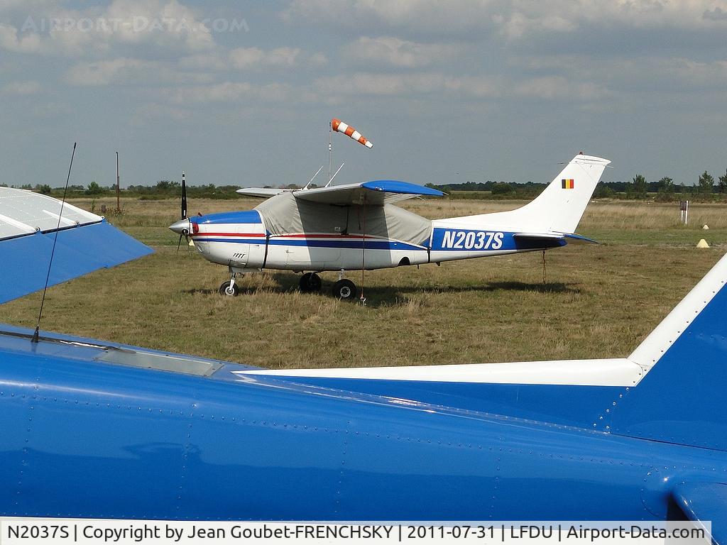 N2037S, 1975 Cessna T210L Turbo Centurion C/N 21061005, Private