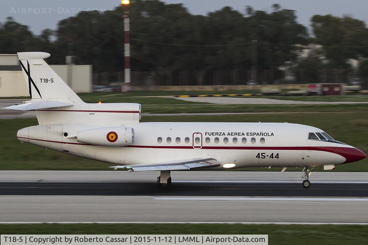 T18-5, 1989 Dassault Falcon 900 C/N 73, Valletta Immigration Summit 2015