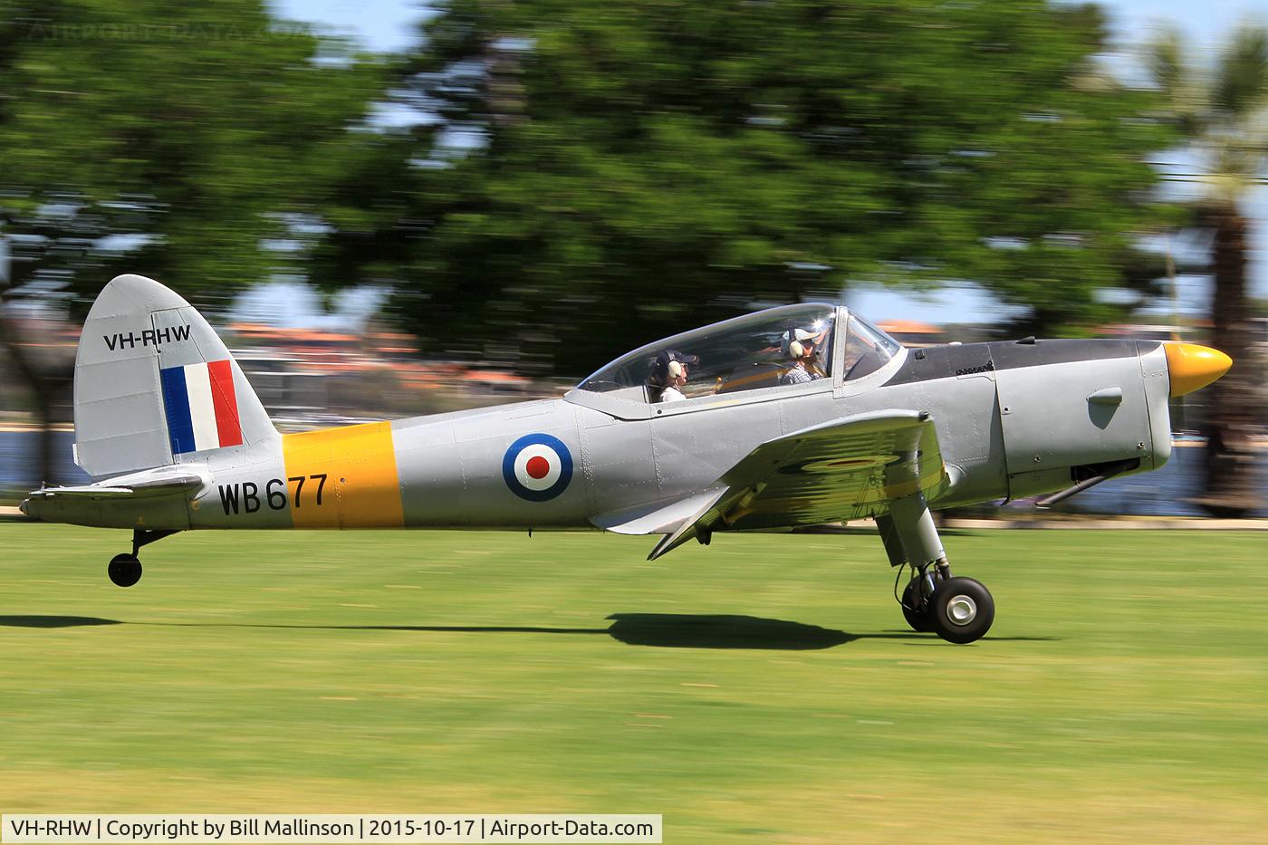 VH-RHW, 1950 De Havilland DHC-1 Chipmunk T.10 C/N C1/0677, 2015 Langley Park Fly In, Perth City,
Western Australia