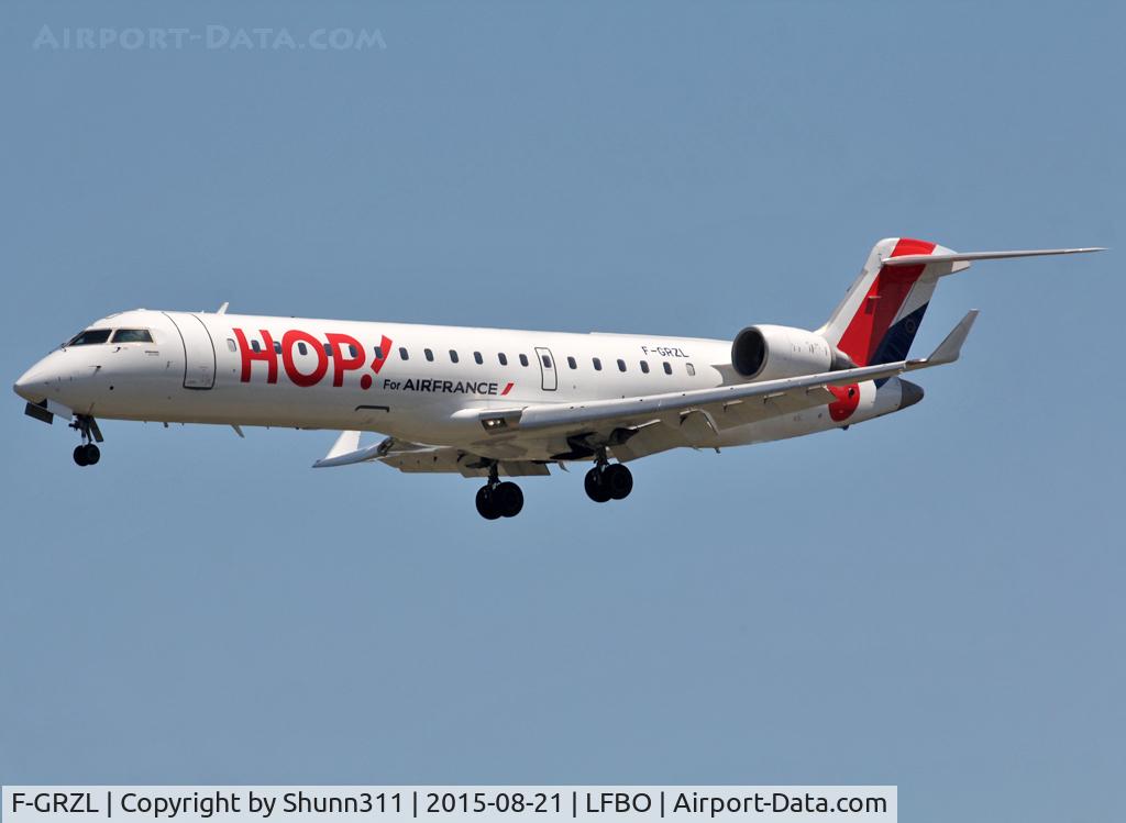 F-GRZL, 2006 Bombardier CRJ-700 (CL-600-2C10) Regional Jet C/N 10245, Landing rwy 32L