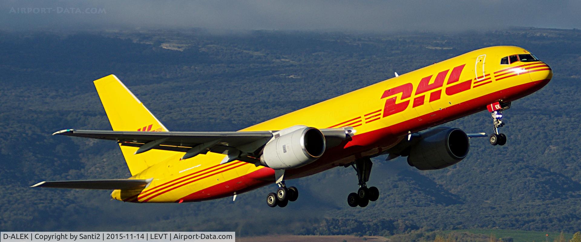 D-ALEK, 1986 Boeing 757-236/SF C/N 23533, Taking off to Leipzig/Halle (EDDP).