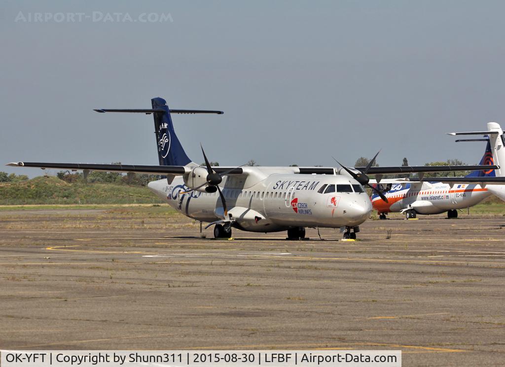 OK-YFT, 1994 ATR 72-212 C/N 387, Returned to lessor and parked @ LFBF in full Skyteam c/s