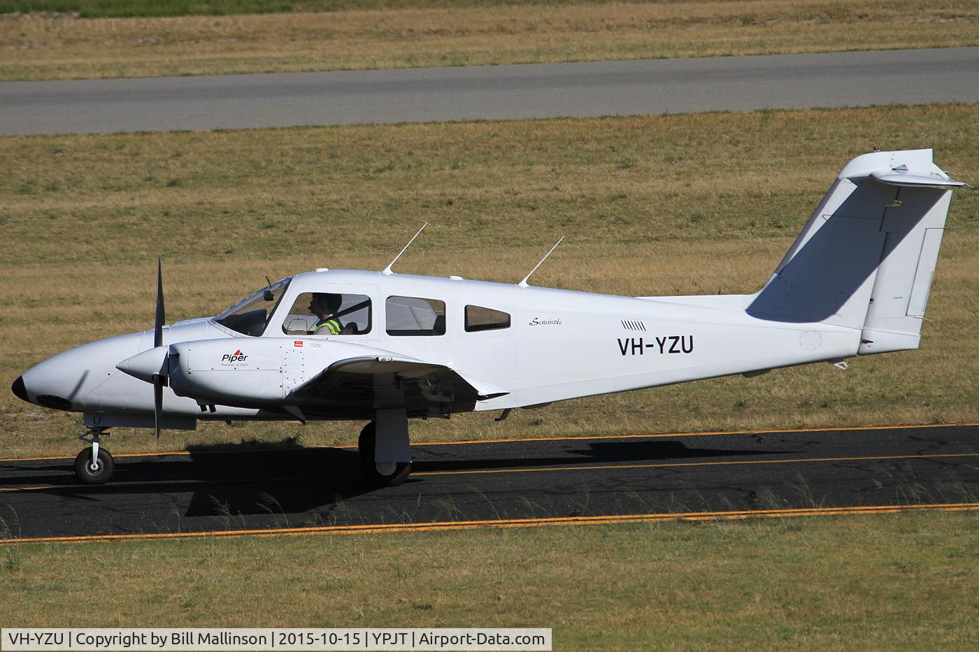 VH-YZU, 1997 Piper PA-44-180 Seminole C/N 4496017, on taxi