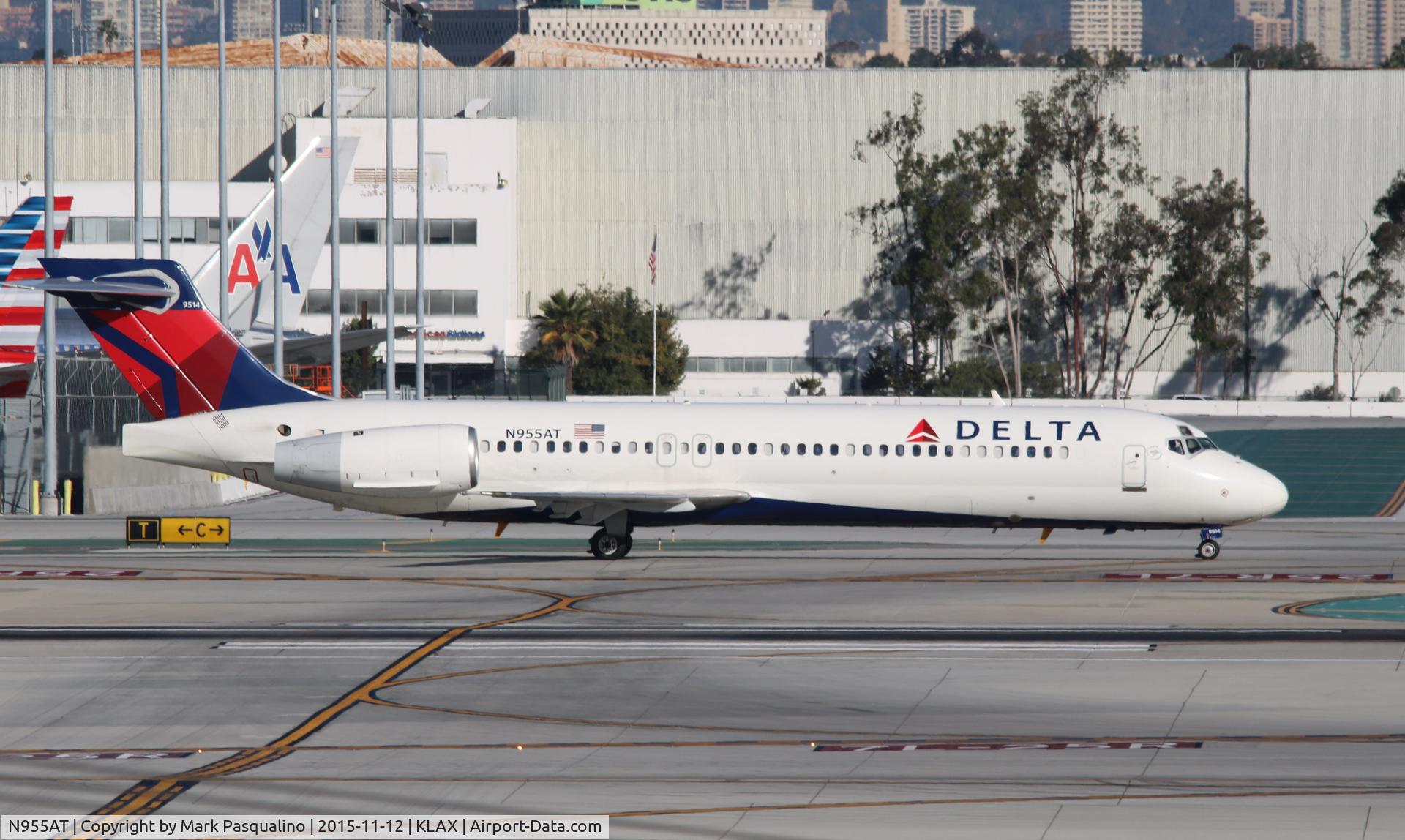 N955AT, 2000 Boeing 717-200 C/N 55017, Boeing 717-200