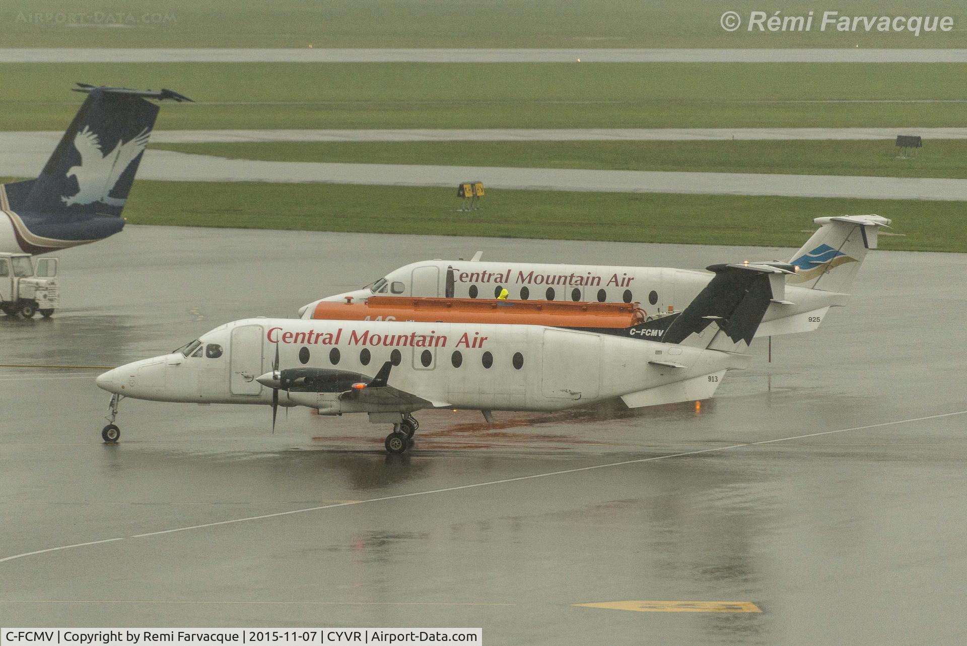 C-FCMV, 1997 Beech 1900D C/N UE-272, Fueling up.