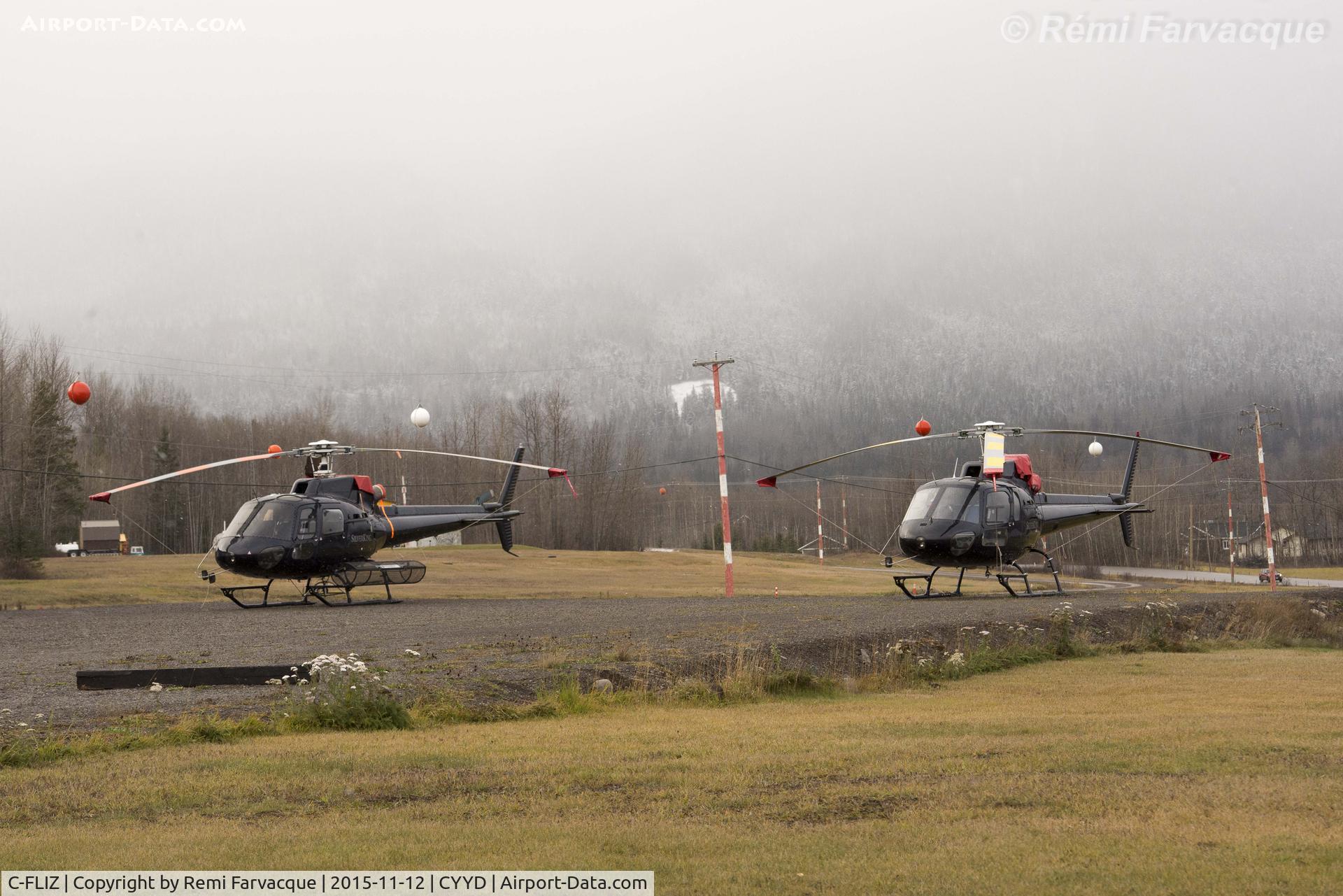 C-FLIZ, 1991 Aerospatiale AS-350BA Ecureuil C/N 2484, Left, with C-GSKJ (right)
