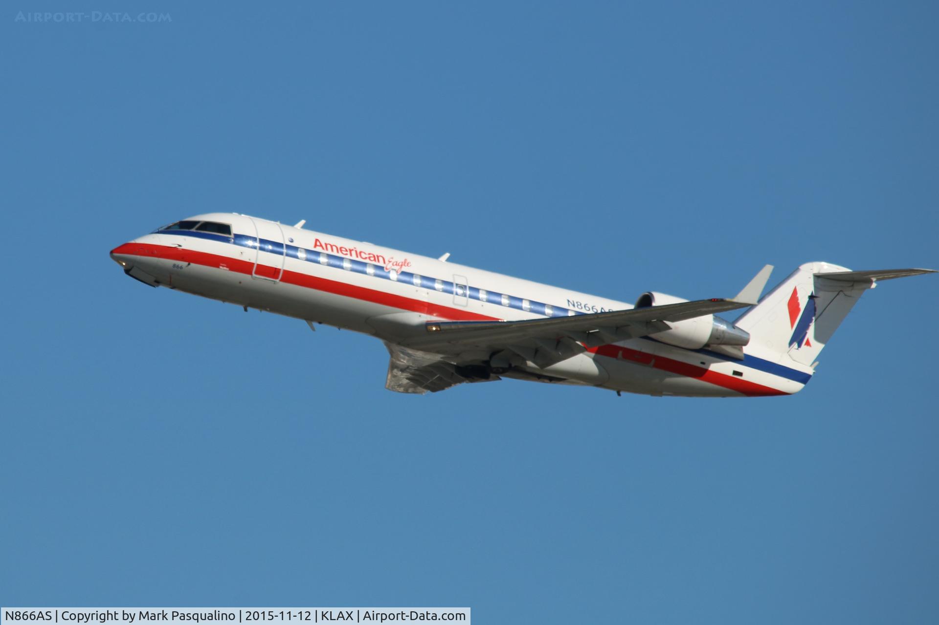 N866AS, 2001 Bombardier CRJ-200ER (CL-600-2B19) C/N 7517, CL-600-2B19