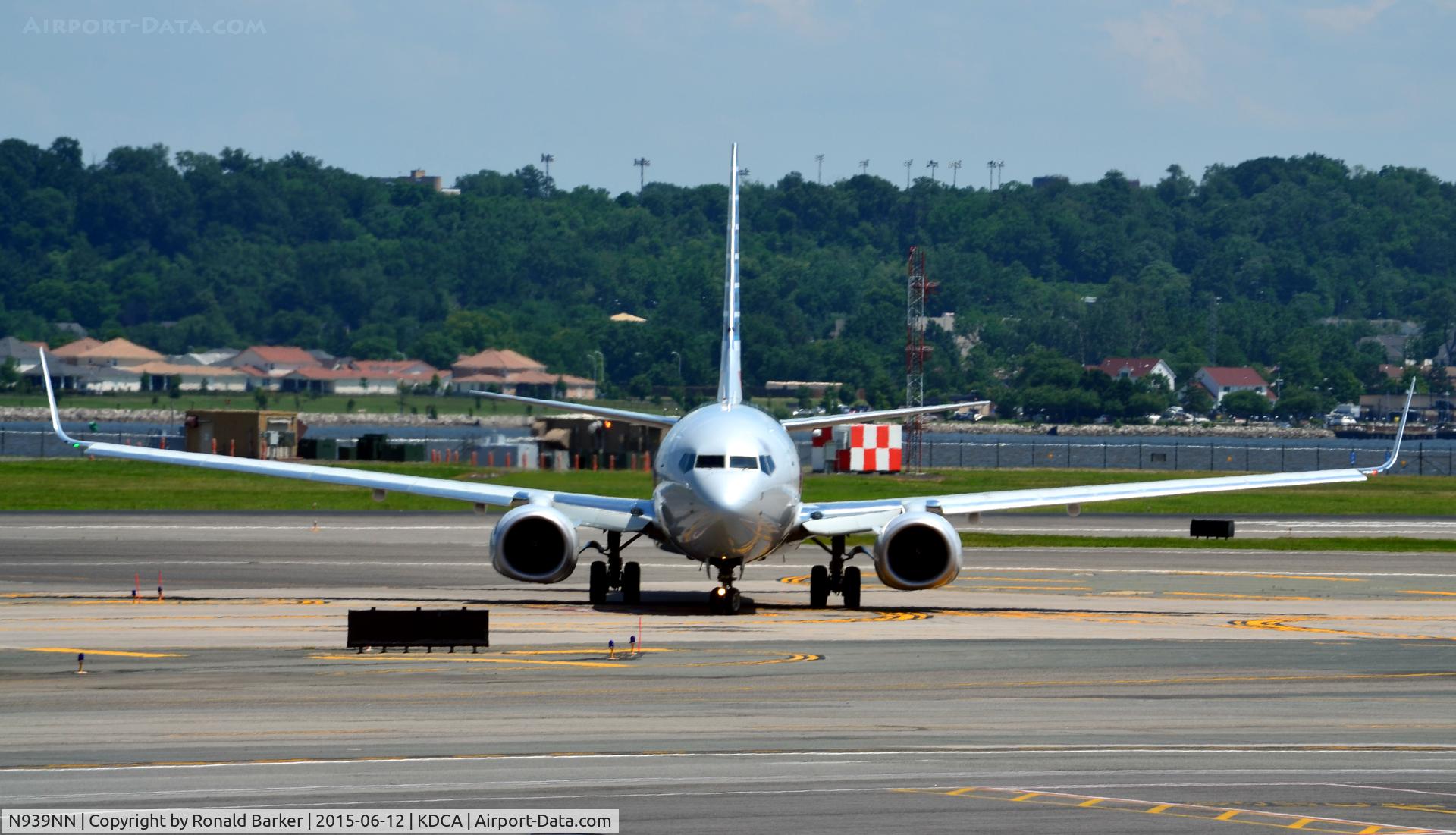 N939NN, 2013 Boeing 737-823 C/N 33491, Taxi National