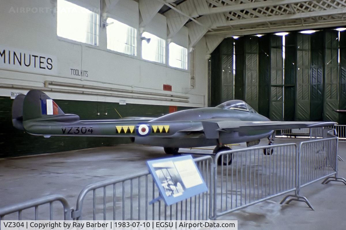 VZ304, De Havilland DH-100 Vampire FB.5 C/N Not found VZ304, De Havilland DH.100 Vampire FB.5 [VZ304] (Royal Air Force) Duxford~G 10/07/1983. From a slide. Was displayed at IWM but since broken up.