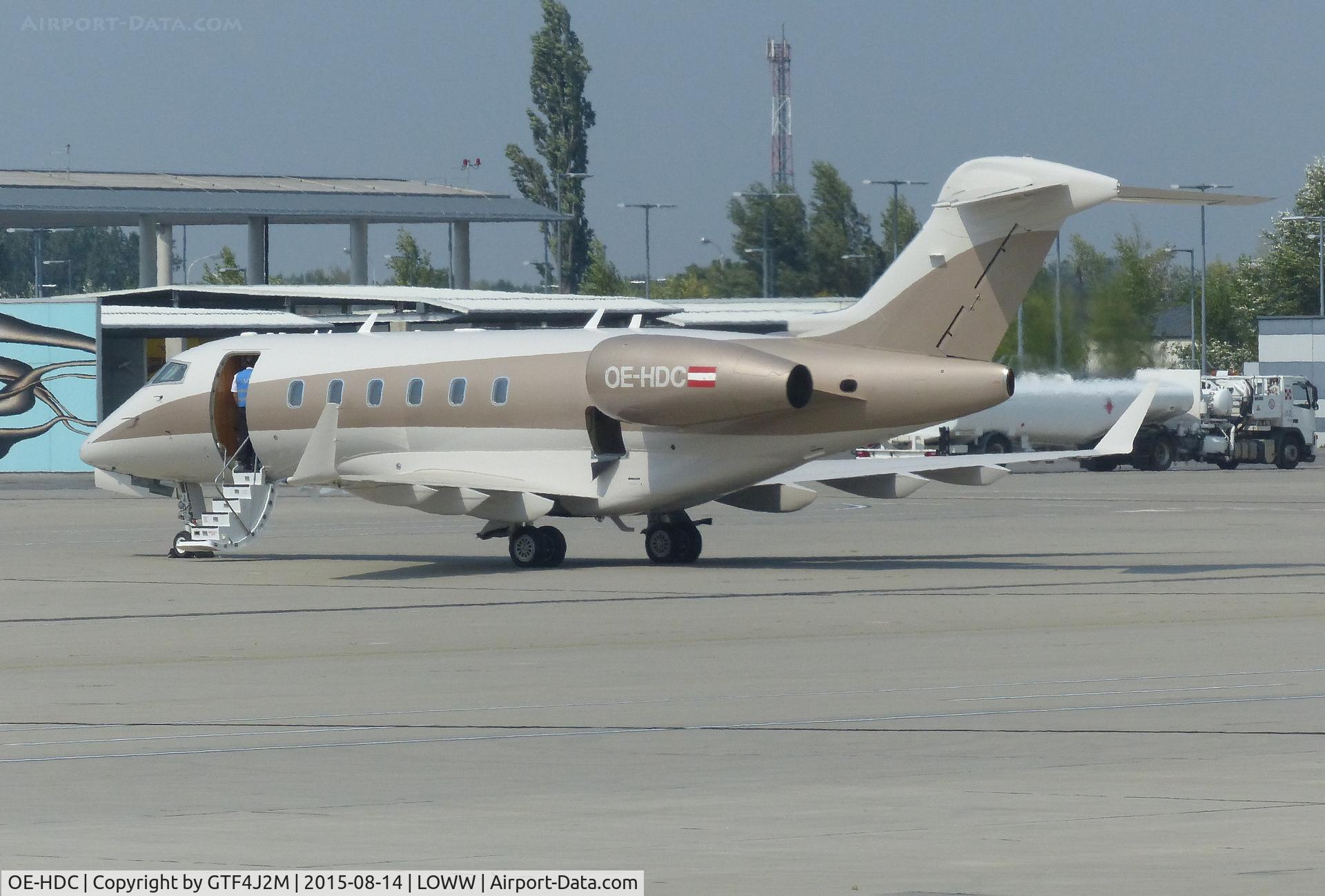 OE-HDC, 2011 Bombardier Challenger 300 (BD-100-1A10) C/N 20310, OE-HDC at Vienna 14.8.15