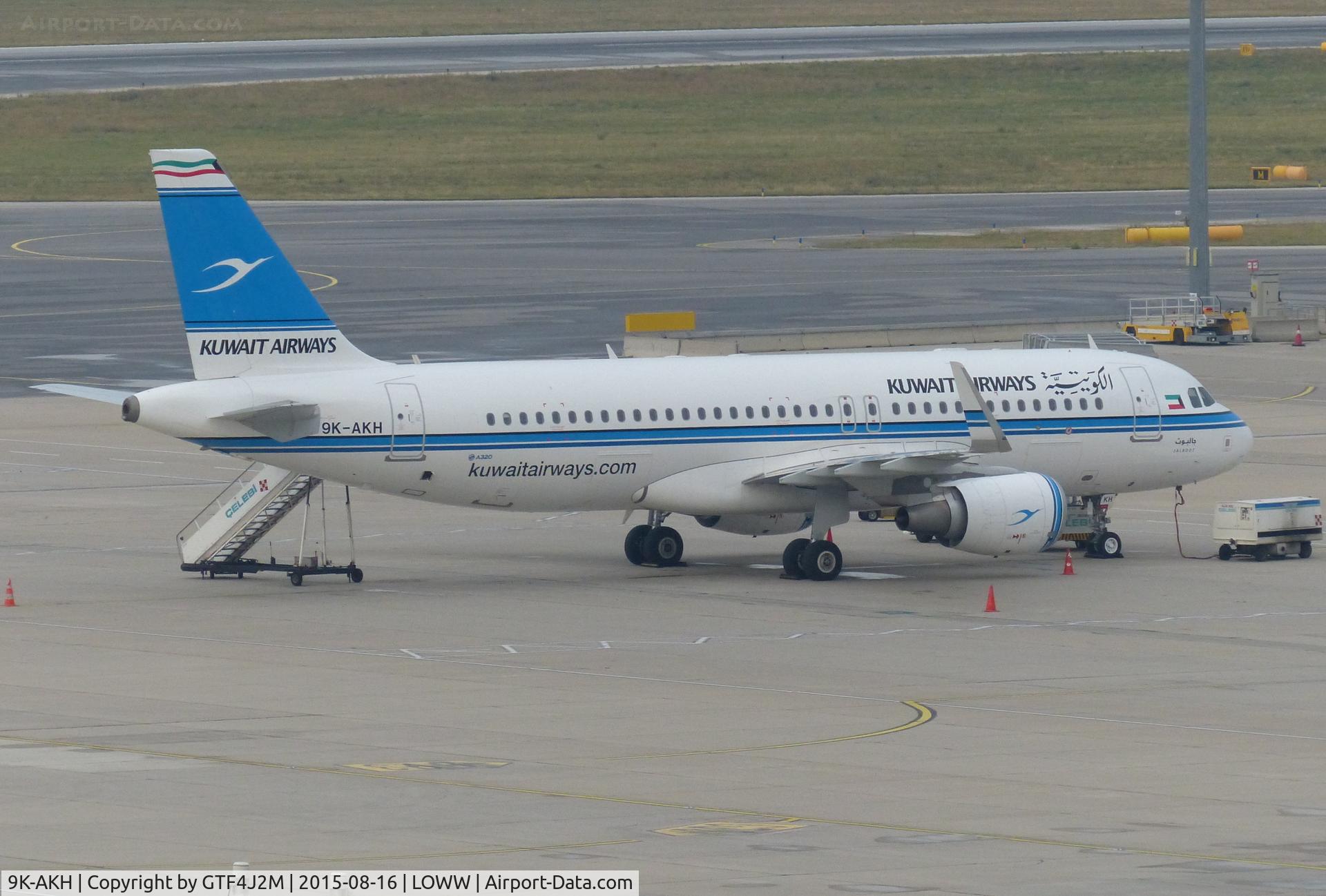9K-AKH, 2015 Airbus A320-214 C/N 6476, 9K-AKH at Vienna 16.8.15