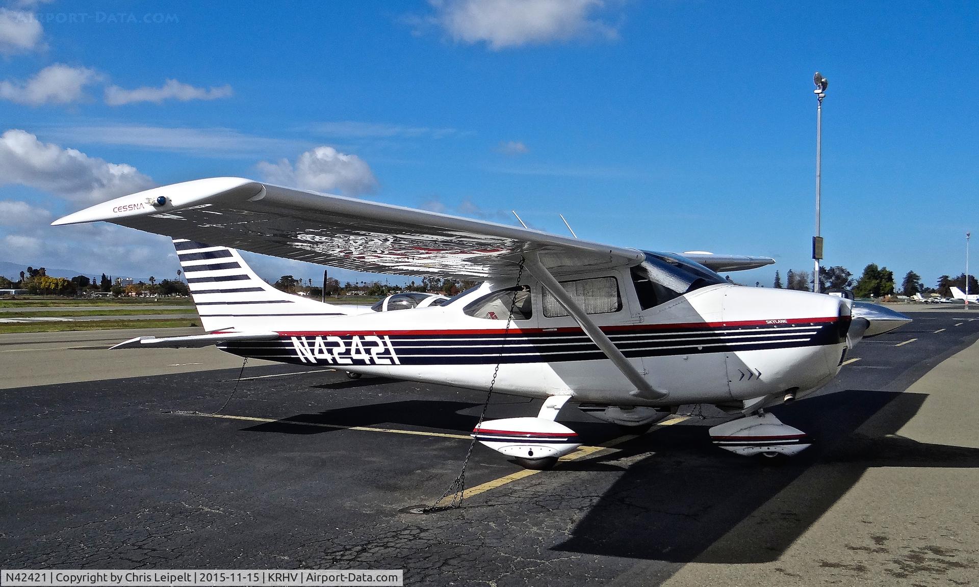 N42421, 1968 Cessna 182L Skylane C/N 18259011, California-based 1968 Cessna 182L (STOL MOD) sitting on the visitor's ramp at Reid Hillview Airport, San Jose, CA.