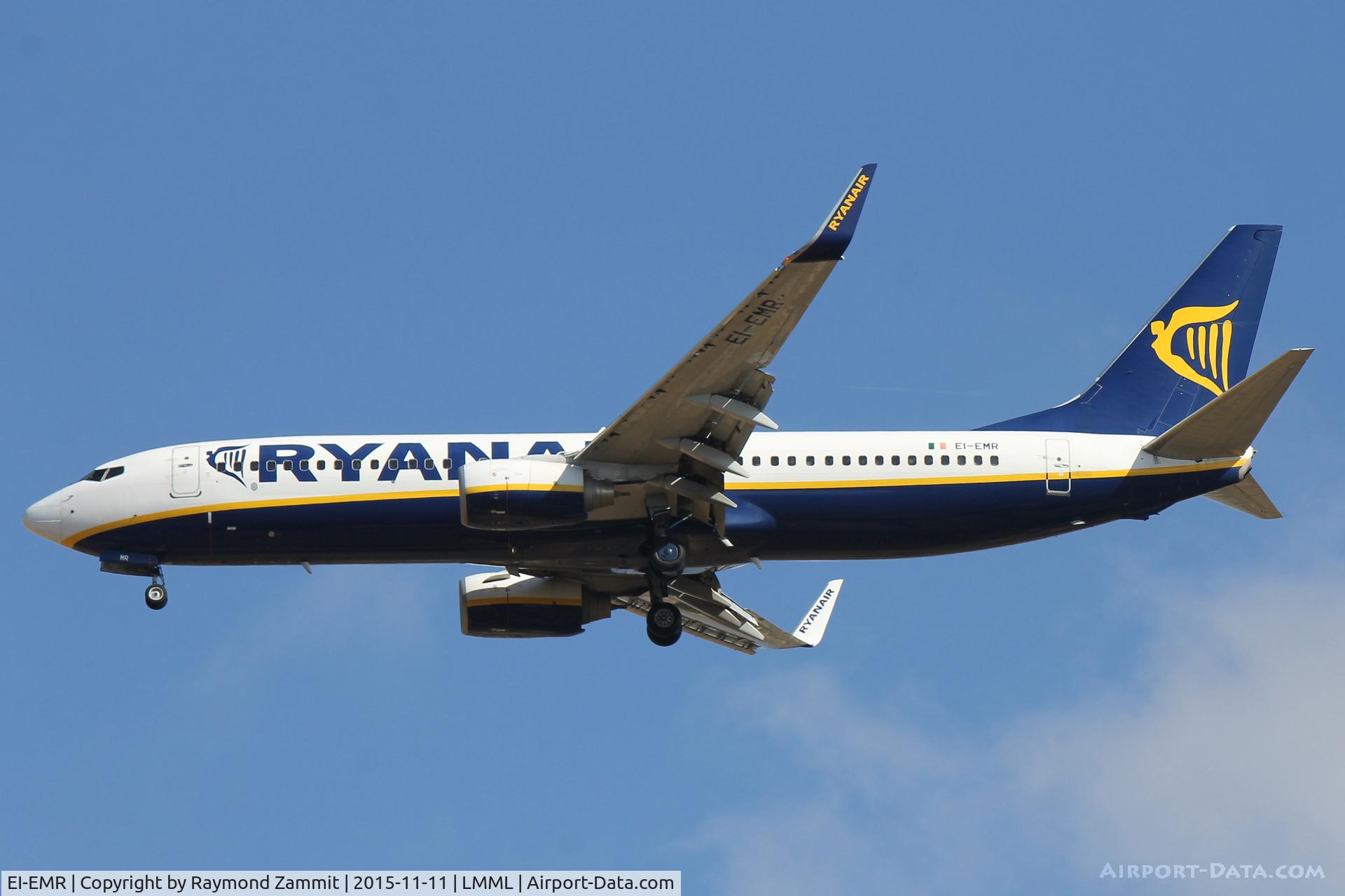 EI-EMR, 2010 Boeing 737-8AS C/N 40284, B737-800 EI-EMR Ryanair