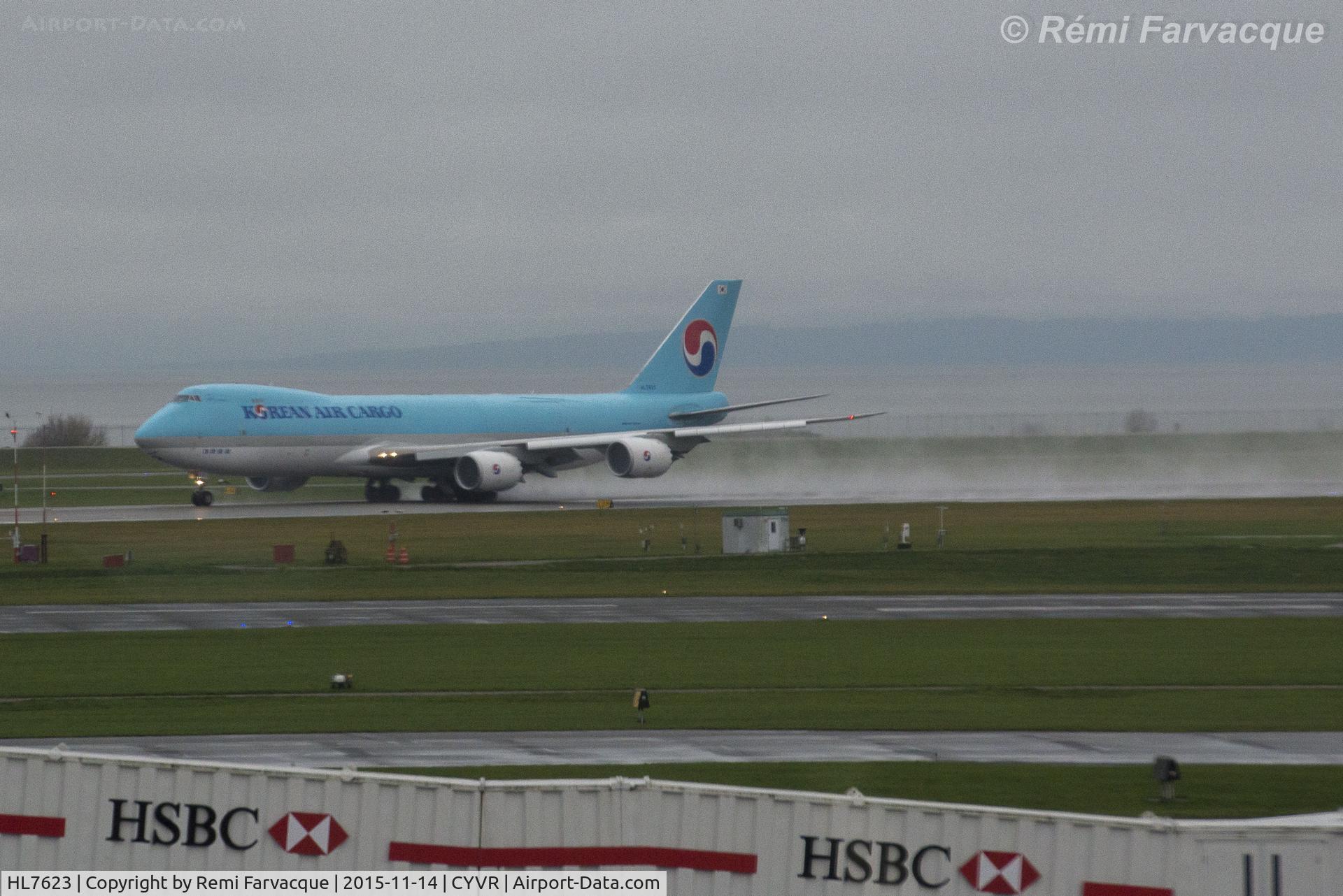 HL7623, 2013 Boeing 747-8B5F C/N 37655, Take-off, south runway.