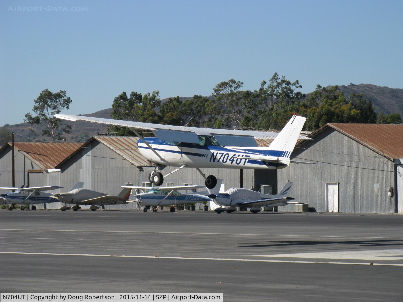N704UT, 1976 Cessna 150M C/N 15078891, 1976 Cessna 150M, Continental O-200 100 Hp, second attempt to get it down on Rwy 22 after big bounce  recovery in gusty crosswind