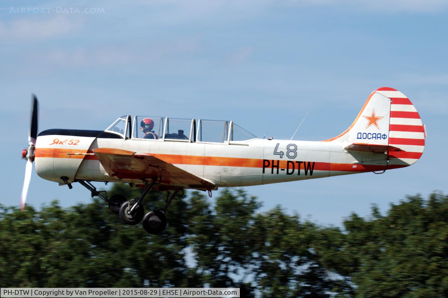 PH-DTW, 1991 Yakovlev (Aerostar) Yak-52 C/N 9111413, Yak-52 of the Dutch Thunder Yaks taking off from Breda airport (Seppe), the Netherlands