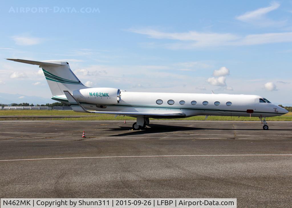 N462MK, 2012 Gulfstream Aerospace GV-SP (G550) C/N 5362, Parked at the General Aviation area...
